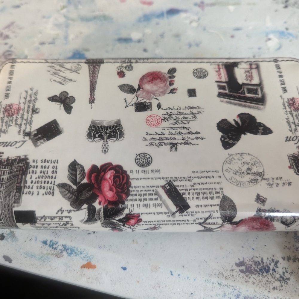 Paris London Butterfly Rose Wallet - Picture 9 of 10